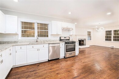 4090 Land O Lakes Dr NE, Atlanta, GA 30342 - photo 4