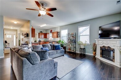 Open floor plan for entertaining