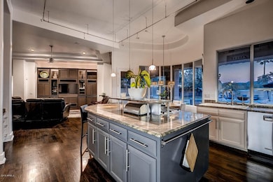 Scottsdale-large-007-6-Kitchen-1499x1000