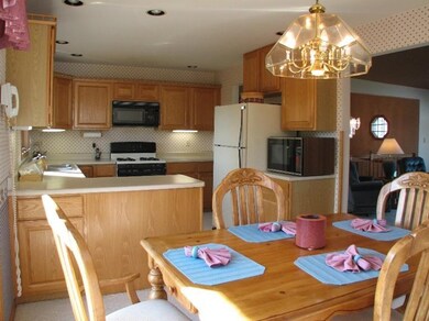 2737 Morningside Dr, Crown Point, IN 46307 - photo 5