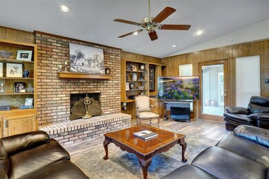 2200 Shady Grove Dr, Bedford, TX 76021 - photo 6