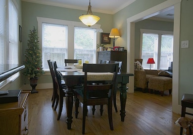 911 Tabor St, Houston, TX 77009 - photo 7