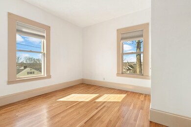 104 10th St unit 2L, Lowell, MA 01850 - photo 6