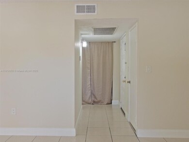 8321 Coral Lake Dr unit 8321, Coral Springs, FL 33065 - photo 6