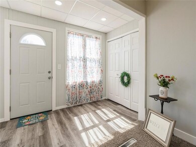 204 N 13th Ave W, Newton, IA 50208 - photo 5