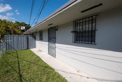 11467 SW 215th St unit 67, Miami, FL 33189 - photo 2