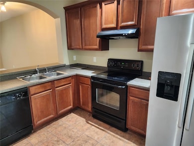 15924 Fishhawk Creek Ln, Lithia, FL 33547 - photo 4