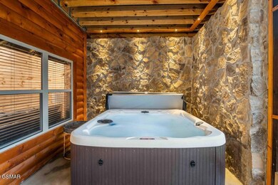 White Falcon Way-5366