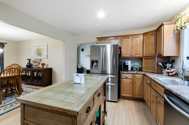 28 Boyd Rd, Hudson, NH 03051 - photo 2