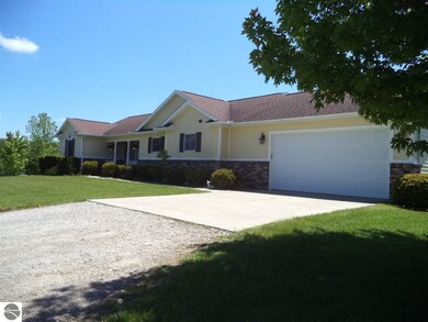6909 Old State Rd, Whittemore, MI 48770 - photo 2