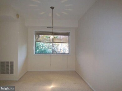 206 Park Terrace Ct SE unit 43, Vienna, VA 22180 - photo 6
