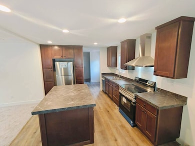 824 S 1st St unit 127, Dunsmuir, CA 96025 - photo 3