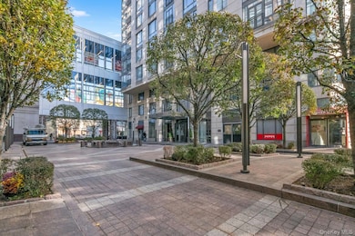 Trump Tower at City Center unit 19C, White Plains, NY 10601 - photo 2