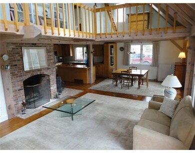 13 Coggeshall Way, Middletown, RI 02842 - photo 2