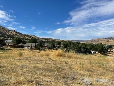 21113 Quail Springs Rd, Tehachapi, CA 93561 - photo 2