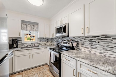 1419 19th Ave NE unit B7, Hickory, NC 28601 - photo 5