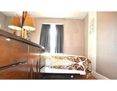 3 Englewood Ave unit 14, Brookline, MA 02445 - photo 5