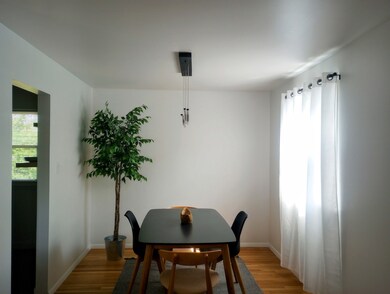 3414 Hazel Ln, Hazel Crest, IL 60429 - photo 4