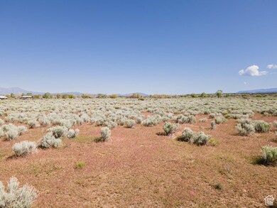 2316 N Oak Tree Ln, Beaver, UT 84713 - photo 4