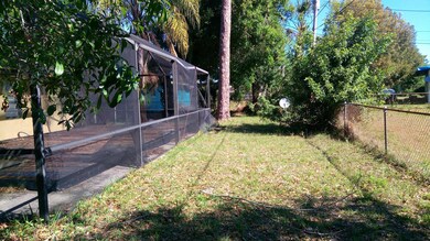 1106 Montclair Dr-BACK YARD