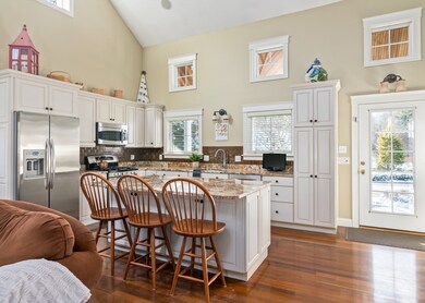 7 Sugar Maple Cir unit 7, Hanover, MA 02339 - photo 6