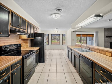 22 Sunrise Dr, Pleasanton, TX 78064 - photo 7