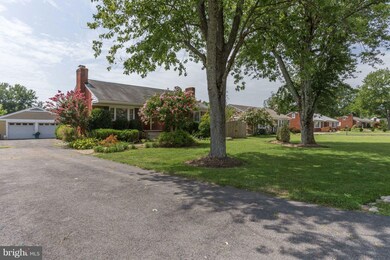 43483 Valleyvista Ln, Chantilly, VA 20152 - photo 2