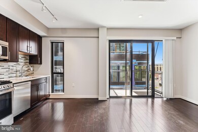 Octave 1320 unit 403, Silver Spring, MD 20910 - photo 4