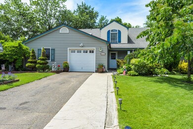 7 Carlow Way Hazlet NJ 07730-large-003-0