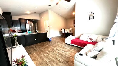 4518 Collins Rd, Houston, TX 77093 - photo 6