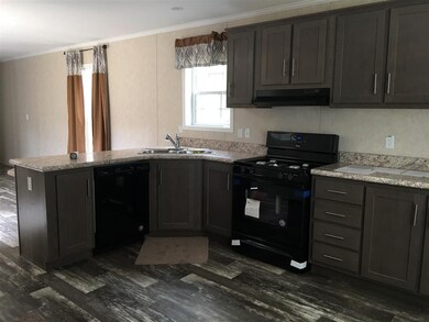 5 Pinewood Cove, Raymond, NH 03077 - photo 4