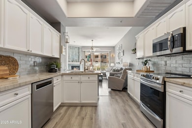 3800 S Cantabria Cir unit 1106, Chandler, AZ 85248 - photo 5