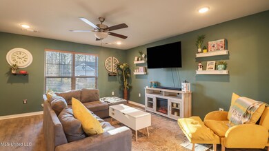 8411 Kaleki Way-3807