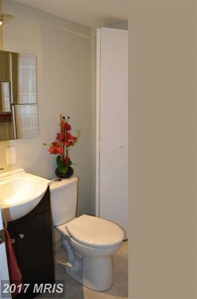 1375 Harford Square Dr, Edgewood, MD 21040 - photo 7