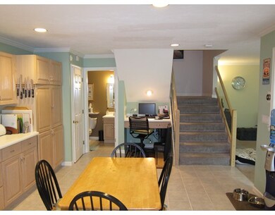 467 Captain Eames Cir, Ashland, MA 01721 - photo 4