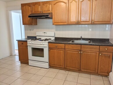 90 Empire St unit 2, Allston, MA 02134 - photo 5