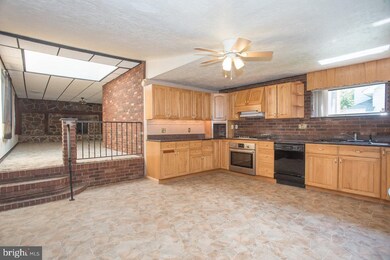 28 Valley Rd, Wilmington, DE 19804 - photo 7