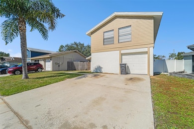 10315 Fernbrook Ln, Tampa, FL 33624 - photo 3