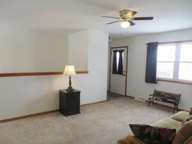 1300 Fir St, Janesville, WI 53546 - photo 2
