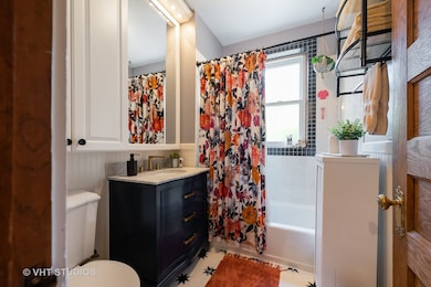 635 W Armitage Ave unit 1, Chicago, IL 60614 - photo 4