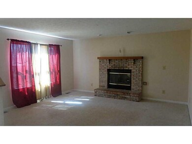 867 E Fleetwood Dr, Greensburg, IN 47240 - photo 3