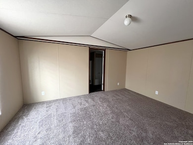 1911 Wald Rd unit 14, New Braunfels, TX 78132 - photo 5