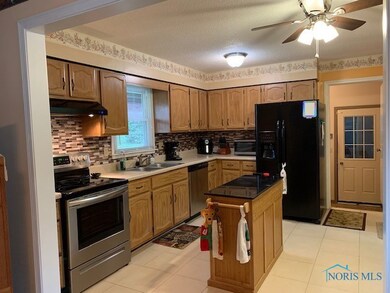 2404 Springmill Rd, Findlay, OH 45840 - photo 5