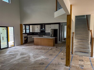 81 Goldenwood Ln, Mills River, NC 28759 - photo 6