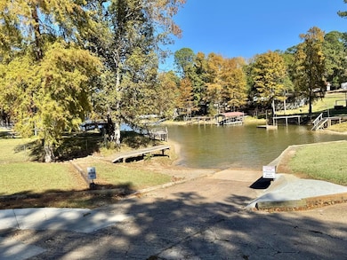 449 Eastwood Loop, Hemphill, TX 75948 - photo 2