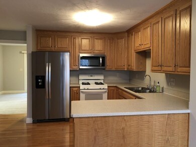 21 Hecla St unit 1, Uxbridge, MA 01569 - photo 2