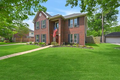 1010 Applewood Dr, Friendswood, TX 77546 - photo 2