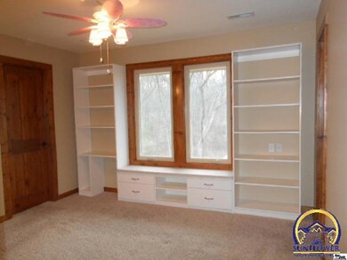 839 SW Patton Rd, Topeka, KS 66615 - photo 5