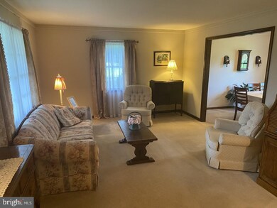 617 Martin Dr, Mechanicsburg, PA 17055 - photo 7