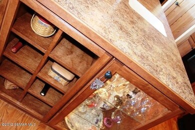 KITCHEN DETAIL